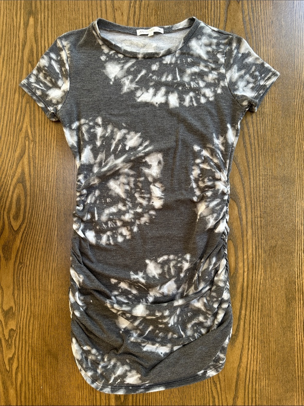 ANTISTAR Gray & White Tie-Dye Short Sleeve Ruched Tee